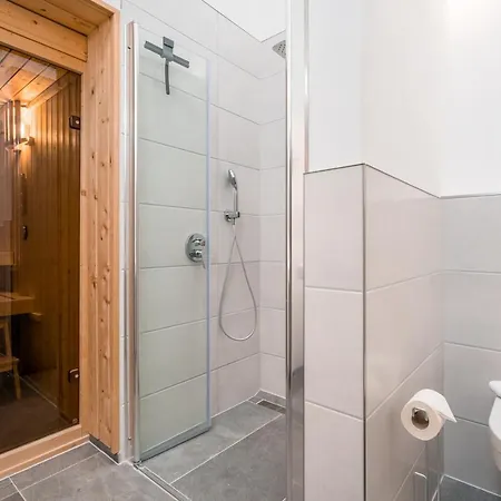 Ferienwohnung Auszeit Mit Sauna Schwarz (Mecklenburgische Seenplatte)